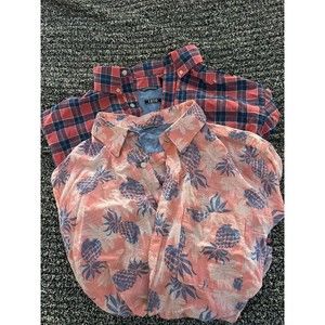 Lot Of 2 XL Izod Short Sleeve Button Down